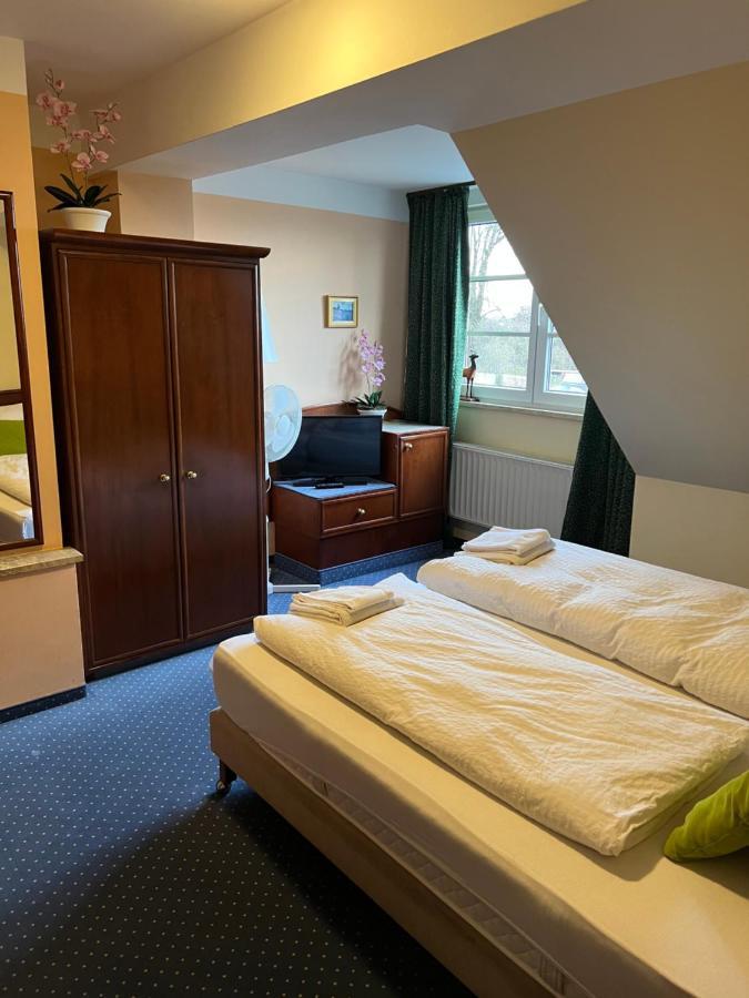 Hotel Am Schloss - Frankfurt An Der Oder Eksteriør billede