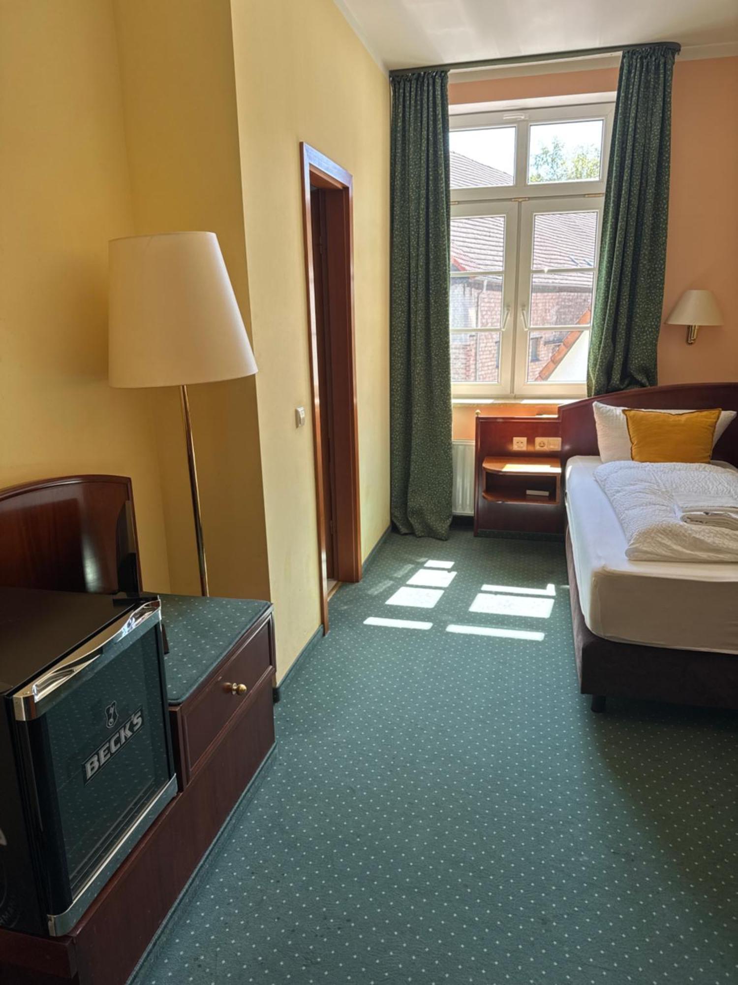 Hotel Am Schloss - Frankfurt An Der Oder Eksteriør billede
